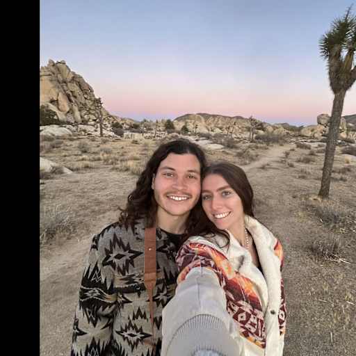 Profile image for pet sitters Joshua & Abby