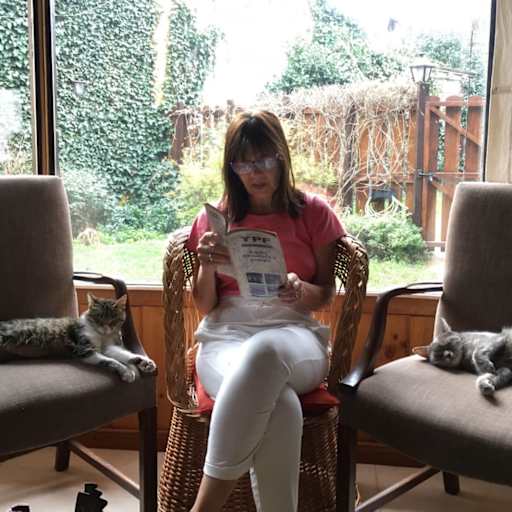 Profile image for pet sitter Mercedes