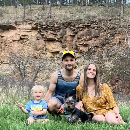 Profile image for pet sitters Kyle & Desi
