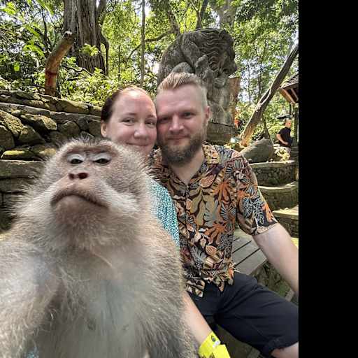 Profile image for pet sitters Darja & Valery