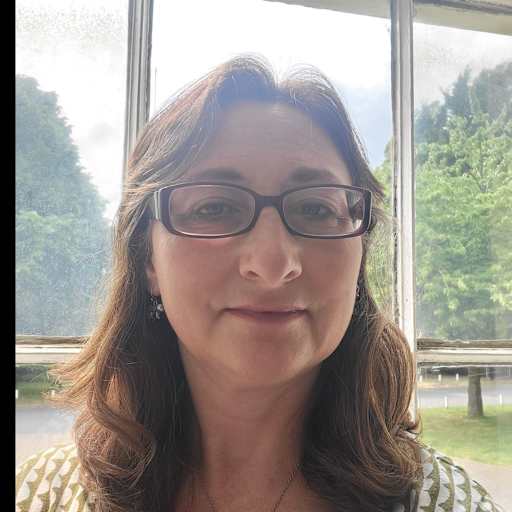Profile image for pet sitters Lindsey & Charlotte