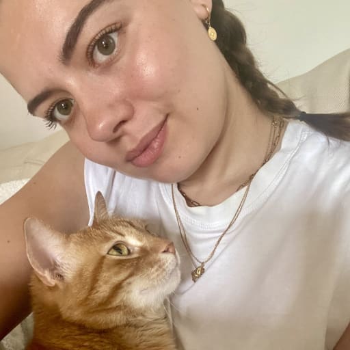 Profile image for pet sitter Lahna