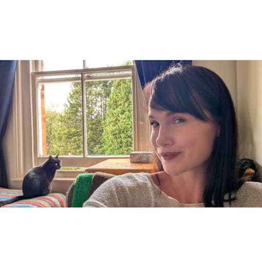 Profile image for pet sitter Amy