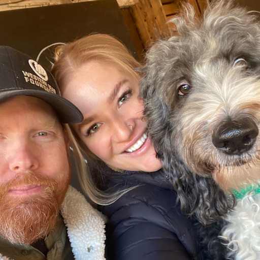 Profile image for pet sitters Amy & Douglas
