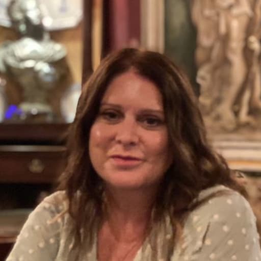 Profile image for pet sitter Lorna