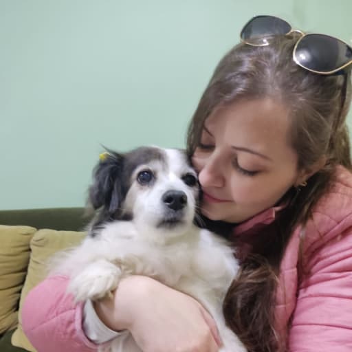 Profile image for pet sitters Louise & Giuseppe