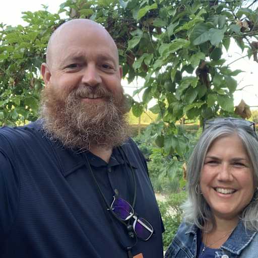 Profile image for pet sitters Kelly & Alex