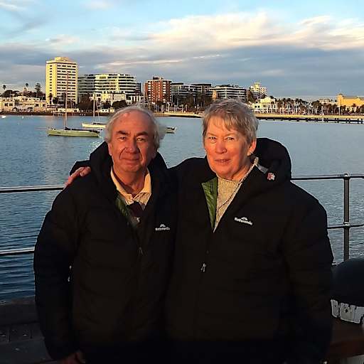 Profile image for pet sitters suzanne & Phillip