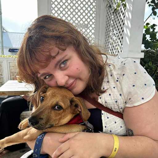 Profile image for pet sitter Olivia
