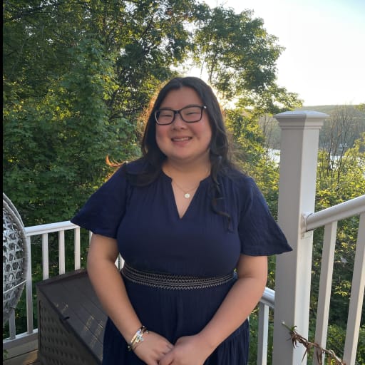 Profile image for pet sitter Elena