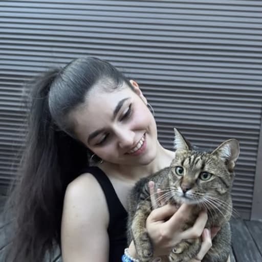 Profile image for pet sitter Alina