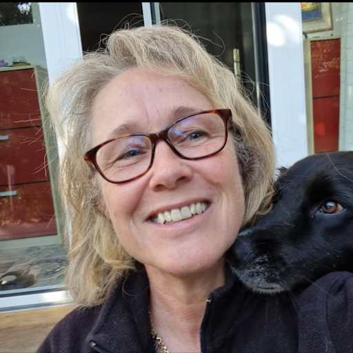 Profile image for pet sitter Malin