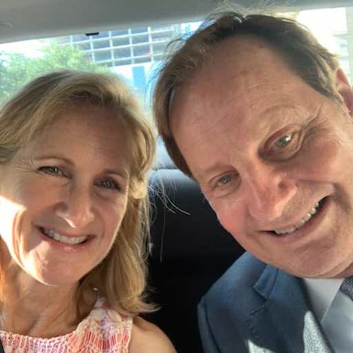 Profile image for pet sitters Betsy & Mitchell