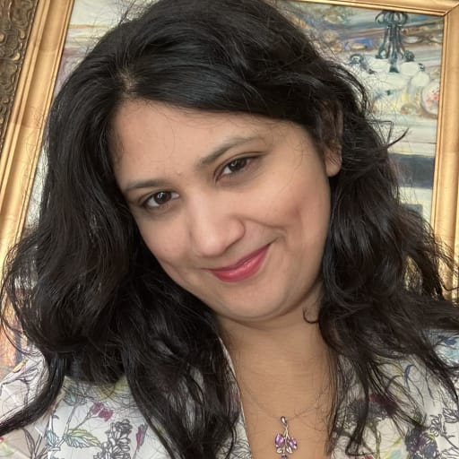 Profile image for pet sitters Hina & Devala