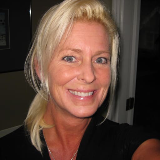 Profile image for pet sitter Christine