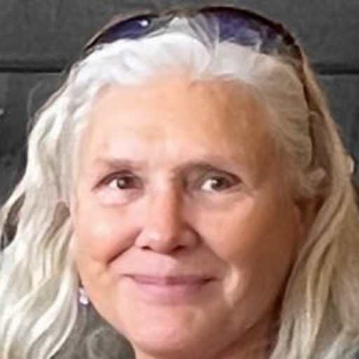 Profile image for pet sitter Susan