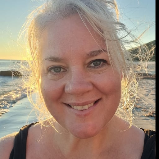 Profile image for pet sitter Jodi