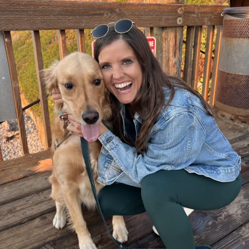 Profile image for pet sitter Camille