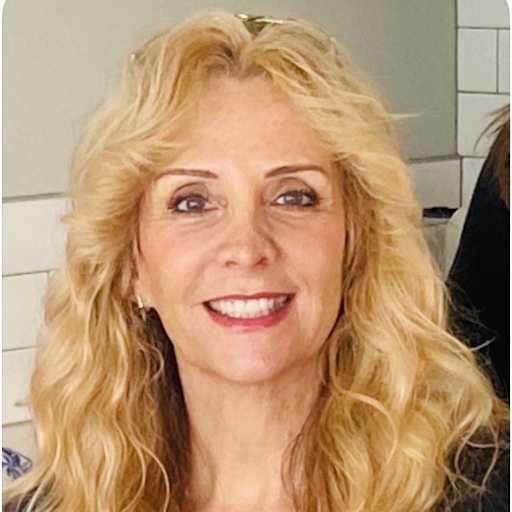 Profile image for pet sitter Susan