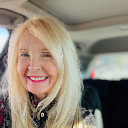 Profile image for pet sitter Karen