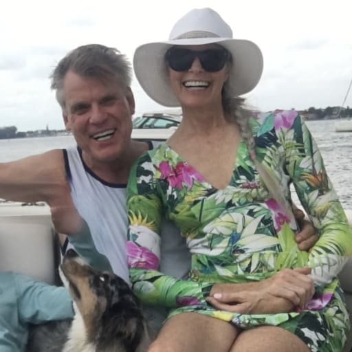 Profile image for pet sitters Scott & Roxanne 