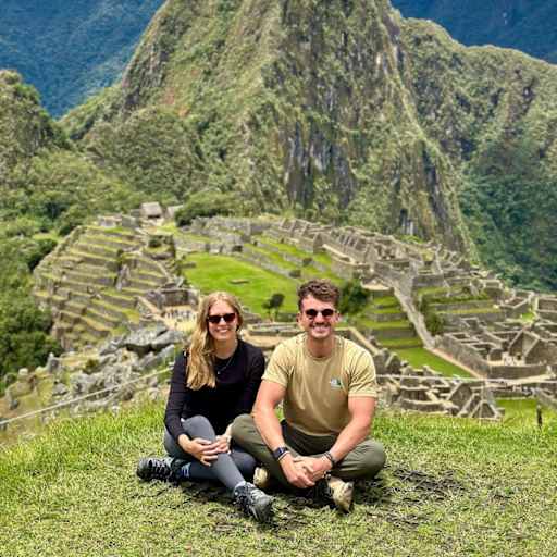 Profile image for pet sitters Zoe & Ben