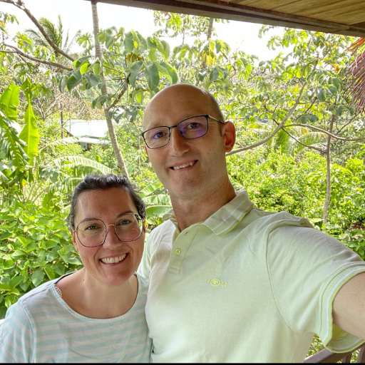 Profile image for pet sitters Jessica & Janus