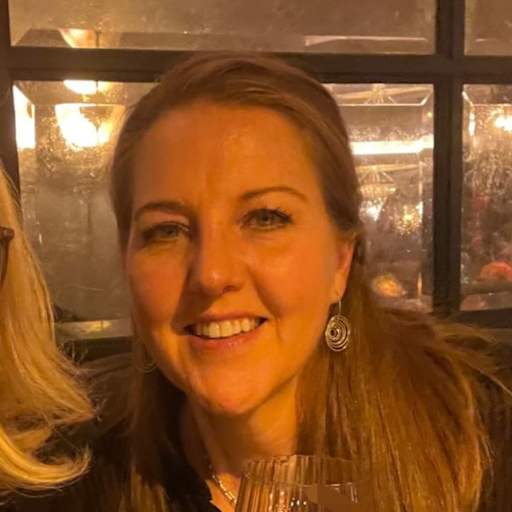 Profile image for pet sitter Lisa