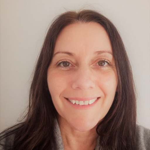 Profile image for pet sitters Kate & Grant