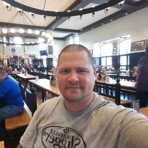 Profile image for pet sitter Tommy