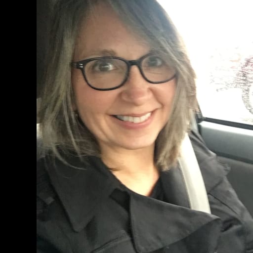 Profile image for pet sitter Gilliane