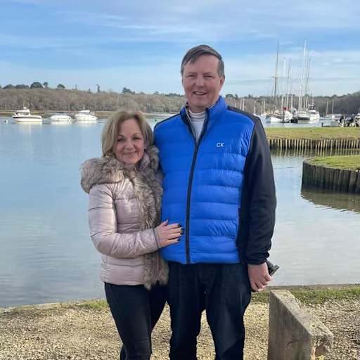 Profile image for pet sitters Jill & Roger