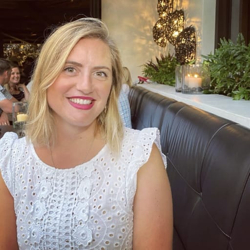 Profile image for pet sitter Helen