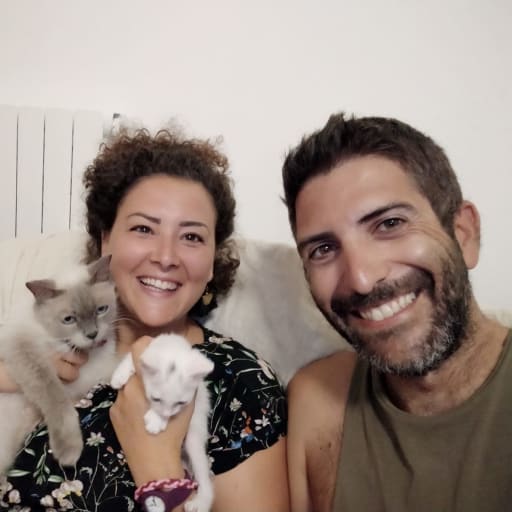 Profile image for pet sitters Lucia & Dario