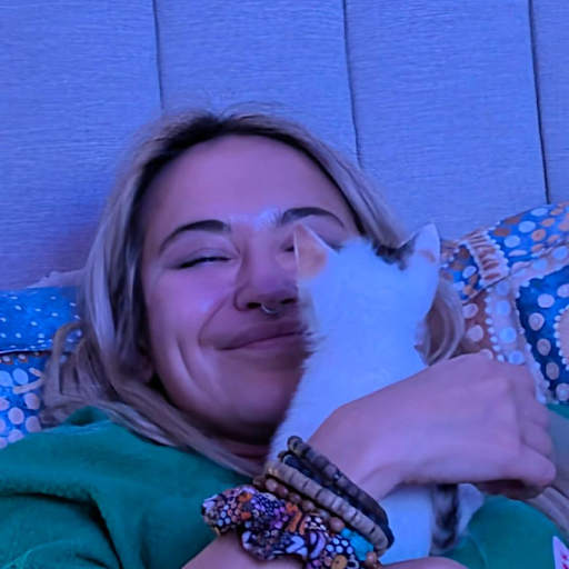 Profile image for pet sitter Ines