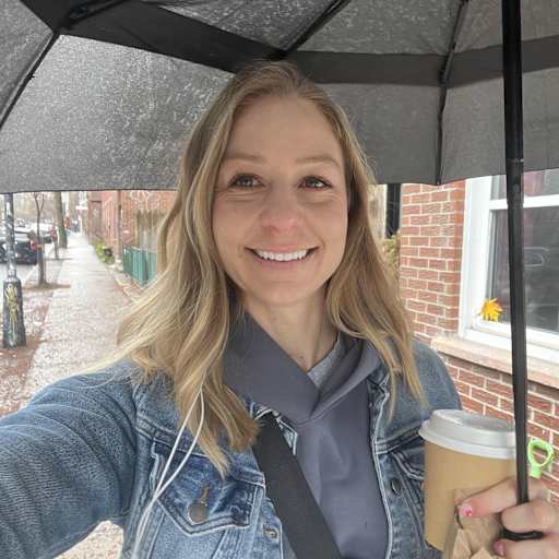 Profile image for pet sitter Jamie