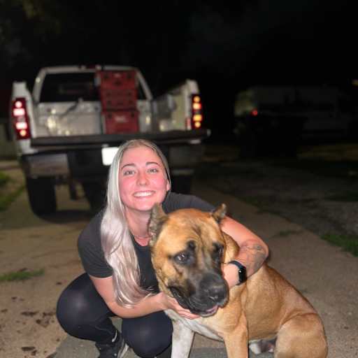 Profile image for pet sitter Tirzah