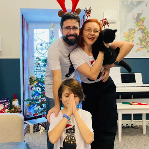 Profile image for pet sitters Julia Diana & Paul