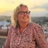 House sit pet parent - Beach cottage mins to ocean with older cat & dog.