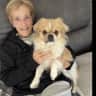 House sit pet parent - Dog lover Robyn.
