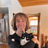 House sit pet parent - Easy cat sit & great mountain house in beautiful Mammoth Lakes, CA!