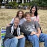 House sit pet parent - Sunny & Private Bainbridge Island Home (30 minute ferry ride from Seattle)