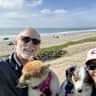 House sit pet parent - Our pups are excited to meet you