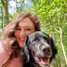 House sit pet parent - Cozy stay with great amenities nearby, perfect mix of city, town, and nature.