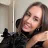 House sit pet parent - 3 bedroom retreat close to the beach with 2 sweet and cuddly pups