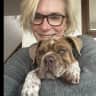 House sit pet parent - Minding Miss Maggie