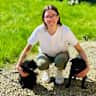 House sit pet parent - Fur baby and house sitter