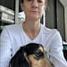 House sit pet parent - Two furry friends looking for a friendly sitter