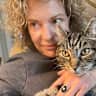 House sit pet parent - My Clooney needs company when I’m gone.