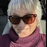 House sit pet parent - Writer/artist Paradise Home w view and sweet female dog